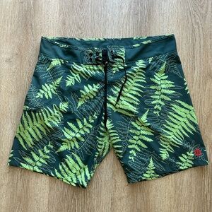 Homegrown Hawaii - Aloha surf shorts